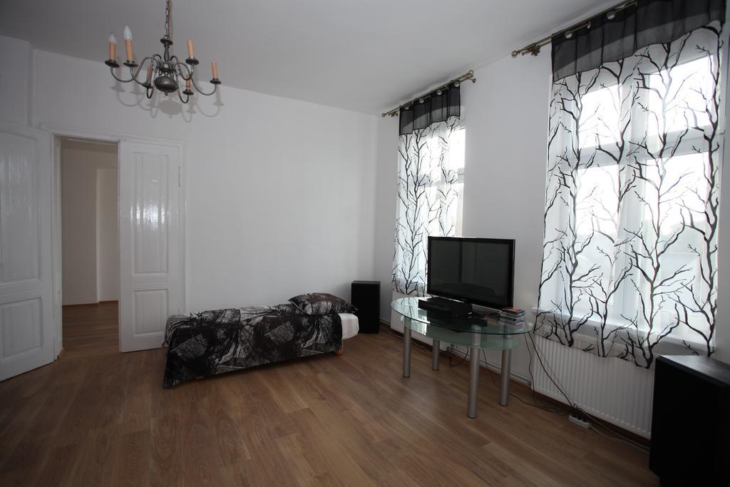 KaliszkiPrzestronny Apartament公寓 客房 照片