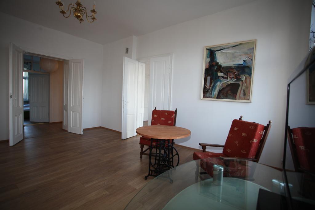 KaliszkiPrzestronny Apartament公寓 外观 照片